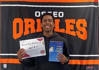 <b></b><br>Harvard Prize Book recipient at Osseo Senior High